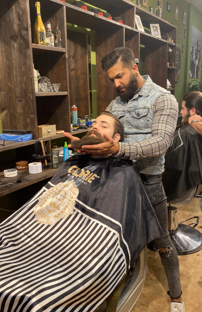 Ozemarow - Master Barber & Eigenaar bij Barbershop De Linge Elst